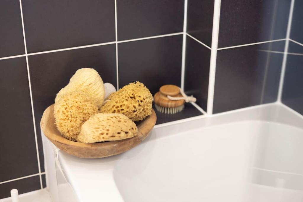 The Wellness Lodge- Gym, Table Tennis, Cinema, Parking And More! Bath Exteriör bild