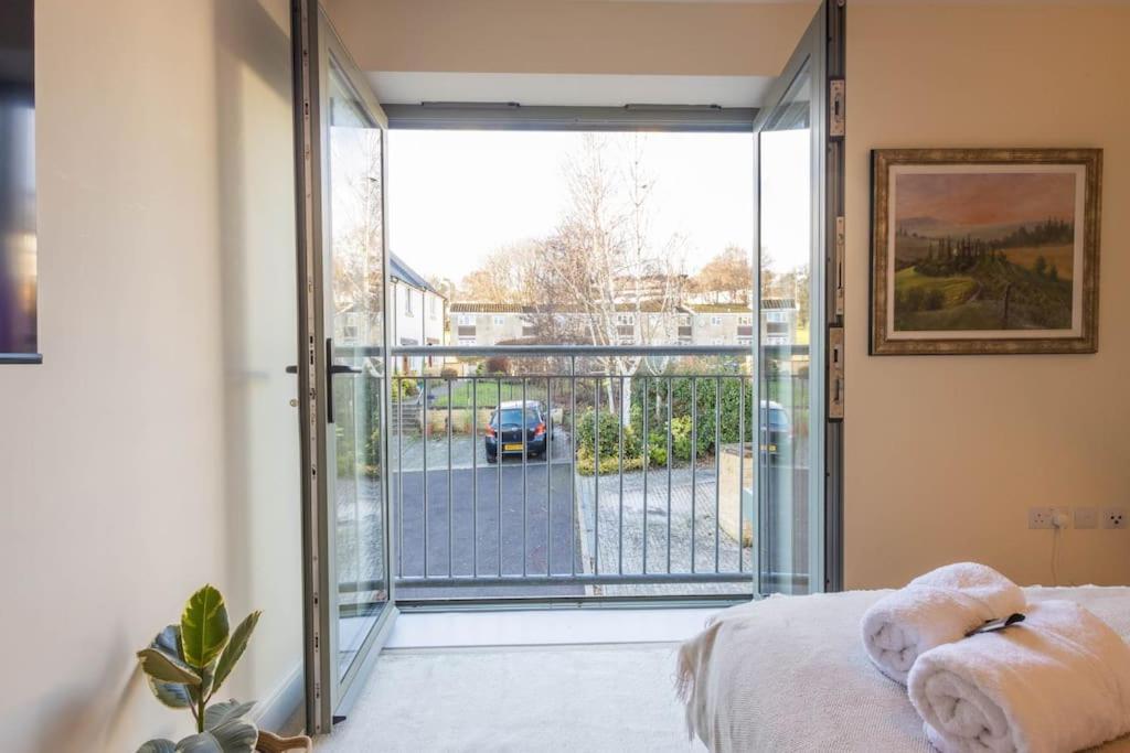 The Wellness Lodge- Gym, Table Tennis, Cinema, Parking And More! Bath Exteriör bild