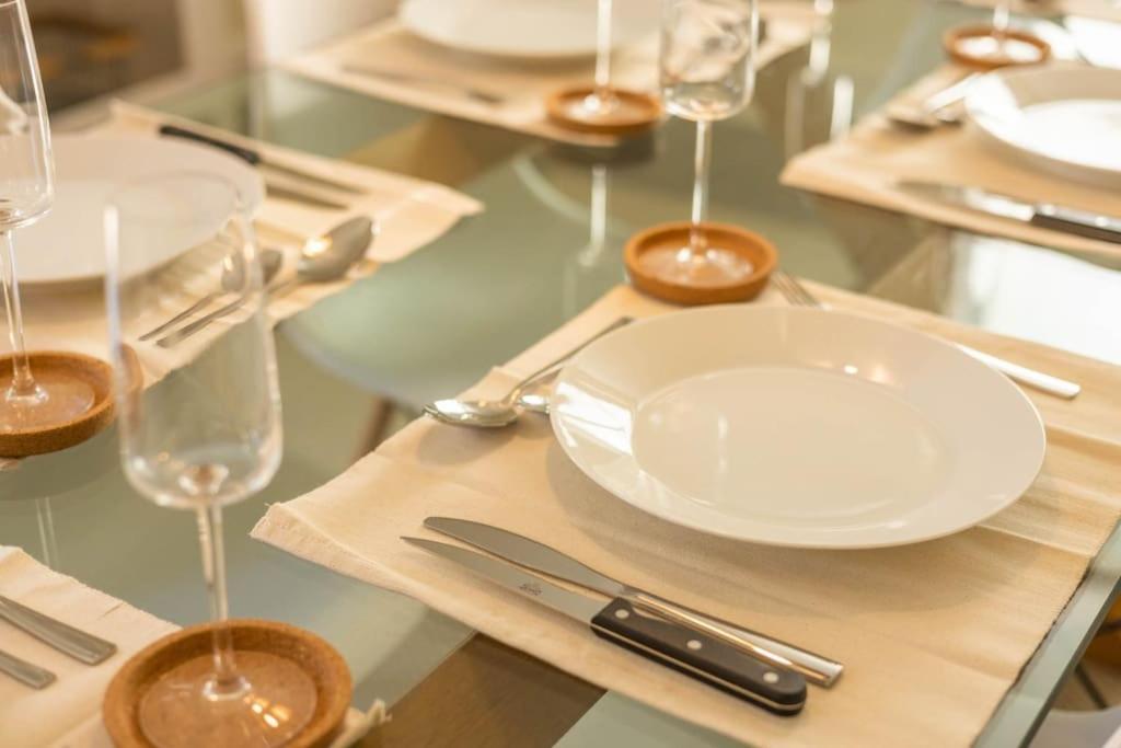 The Wellness Lodge- Gym, Table Tennis, Cinema, Parking And More! Bath Exteriör bild
