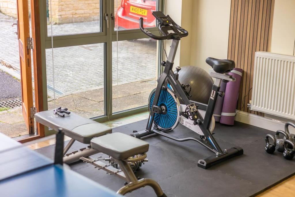The Wellness Lodge- Gym, Table Tennis, Cinema, Parking And More! Bath Exteriör bild
